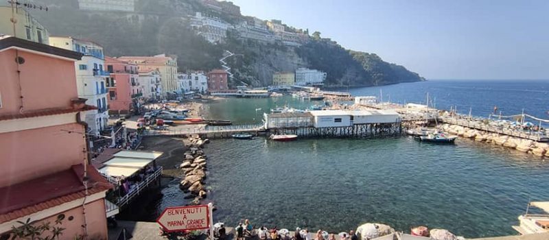 Cómo ir de Nápoles a Sorrento, Italia