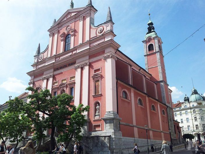 Qué ver en Ljubljana, Eslovenia - La iglesia franciscana