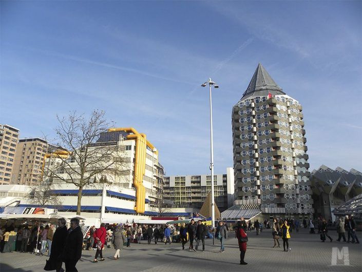 Biblioteca Central y Edificio Lápiz