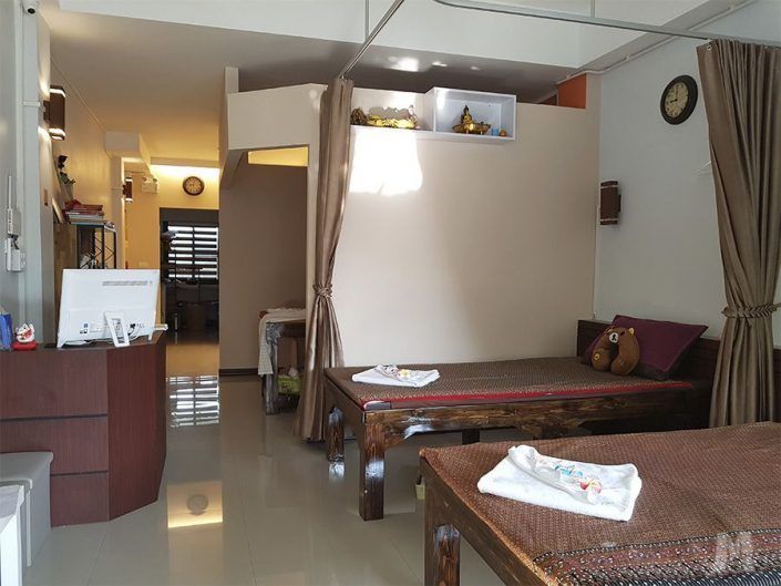Alojamiento en Chiang Rai, Tailandia - Bann Tawan Hostel & Spa