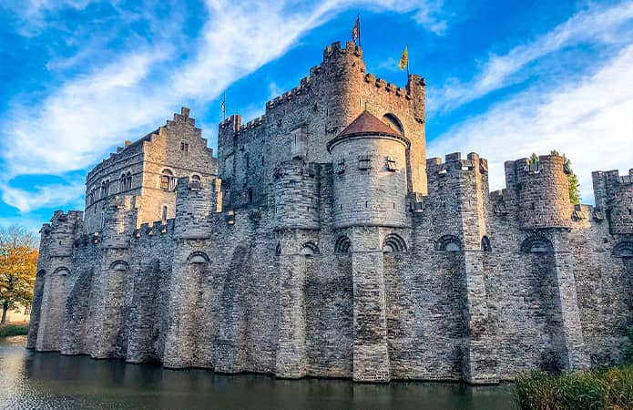 Castillo de los condes de Flandes en Gante, Bélgica