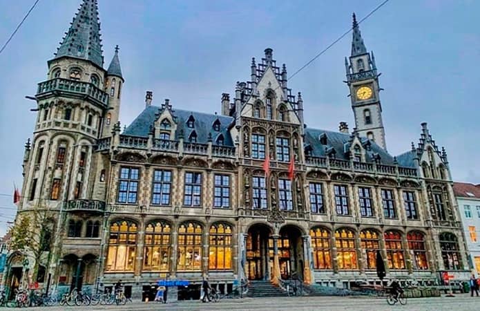 Korenmarkt, plaza central de Gante