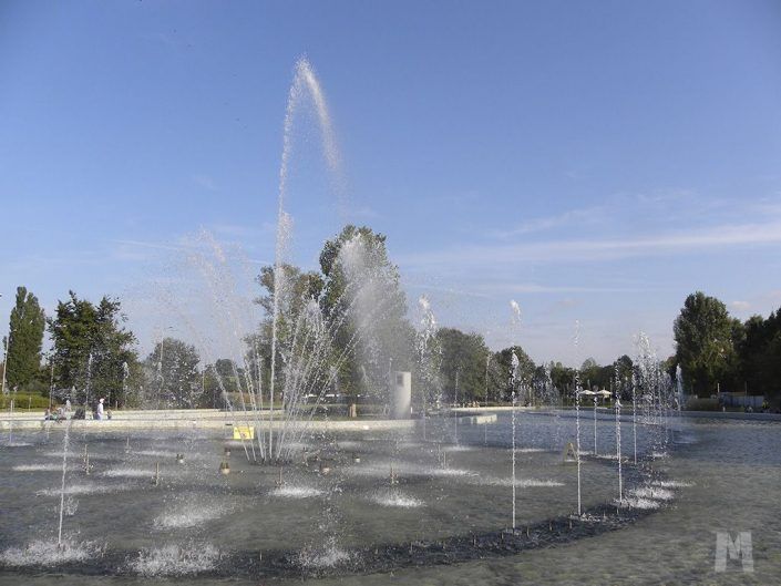 Parque multimedia de fuentes