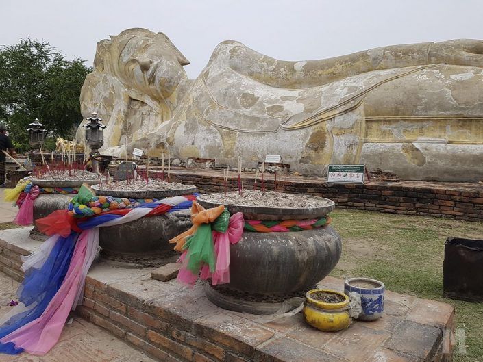 Templo Wat Lokaya Sutharam