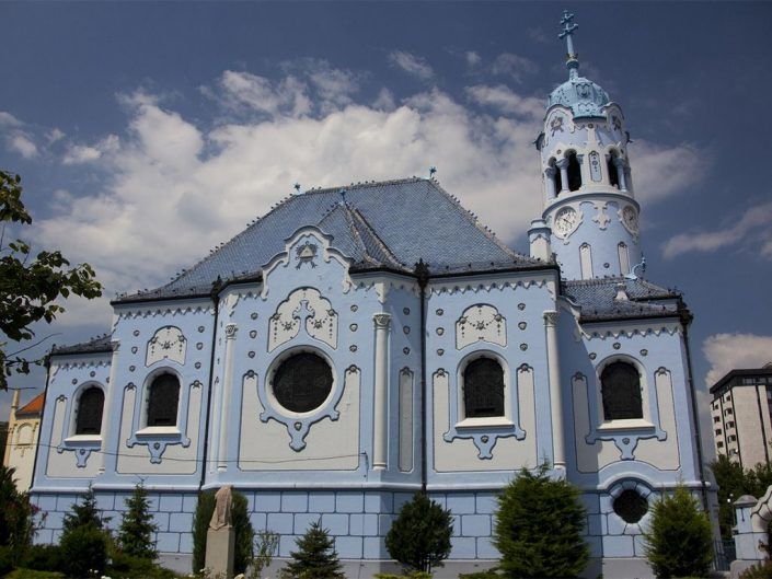 Iglesia azul de Bratislava