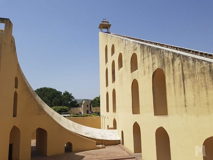 El observatorio Jantar Mantar Jaipur, India