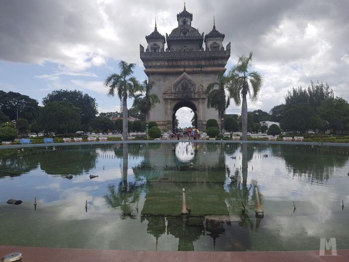 Qué ver en Vientián, Laos - Monumento de Patuxai