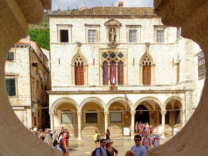 Palacio Sponza