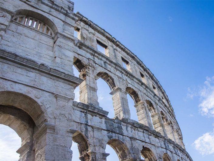 Anfiteatro romano de Pula