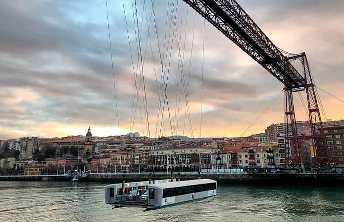 Puente Bizkaia - Qué ver en Bilbao en dos días