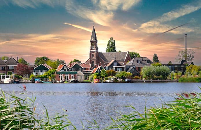 Marken, Volendam y Edam es una de las mejores excursiones desde Ámsterdam en un día
