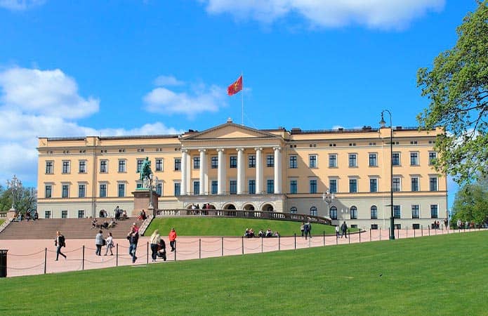 Qué visitar en Oslo en dos días - Palacio Real