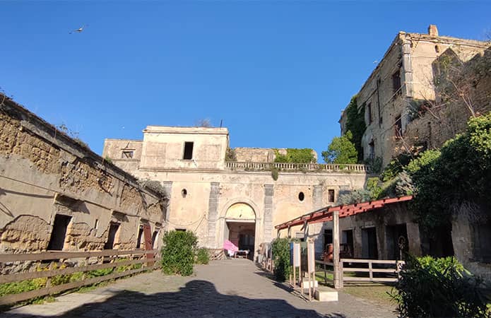 Palacio d'Avalos