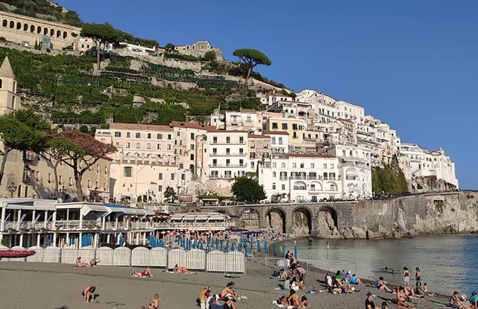 Playa de Amalfi - Qué hacer en Amalfi Marina Grande, la playa de Amalfi