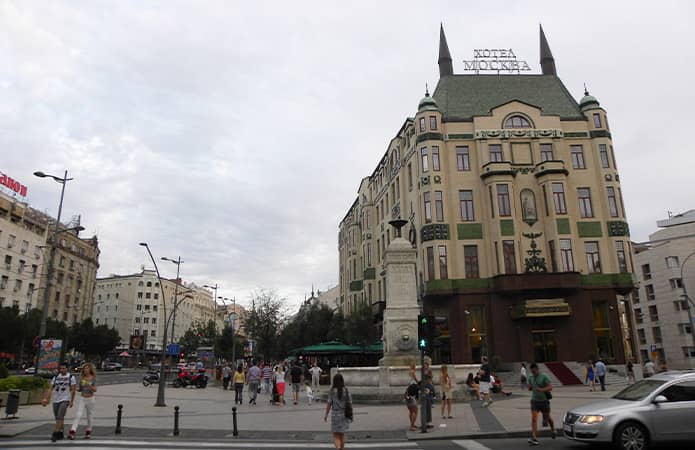 Plaza Terazije y Hotel Moskva - Qué ver en Belgrado en dos días Plaza Terazije y Hotel Moskva - Qué ver en Belgrado en dos días