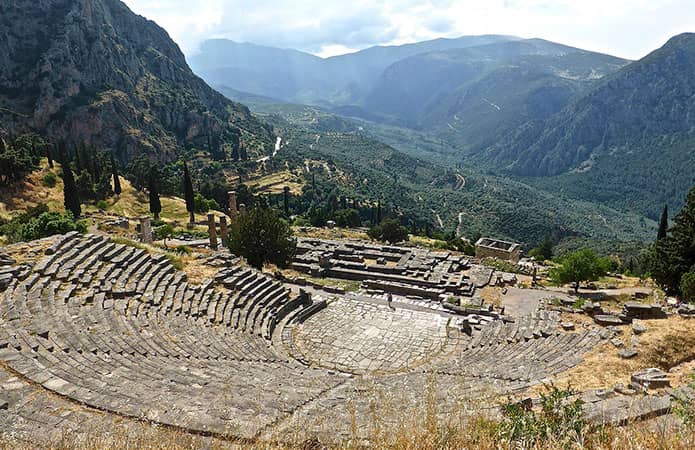 Delfos, una de las mejores excursiones desde Atenas