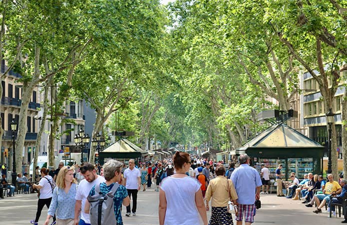 La Rambla de Barcelona en el barrio gótico