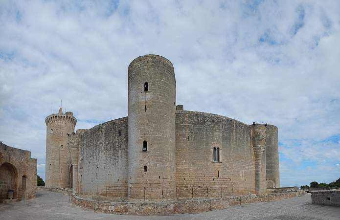 Castillo de Bellver - Qué ver en Palma de Mallorca