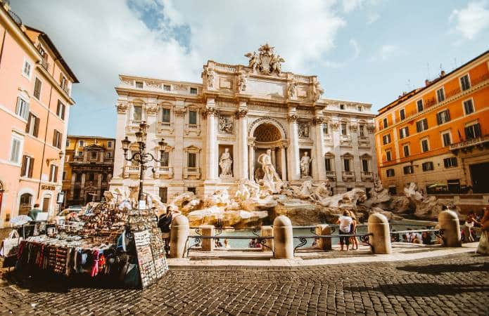 Fontana de Trevi - Plazas más bonitas de Roma