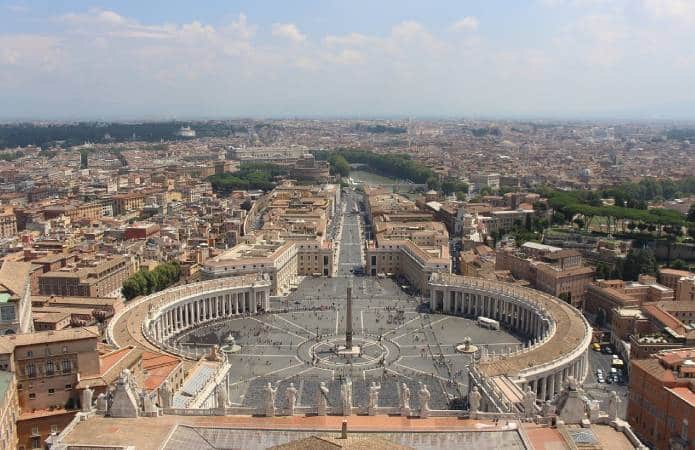Plaza de San Pedro del Vaticano, Roma