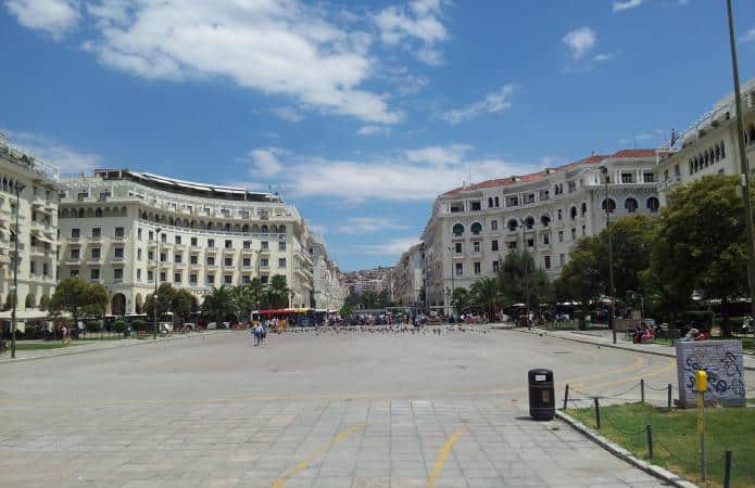 Qué ver en Salónica en un día - Plaza Aristóteles