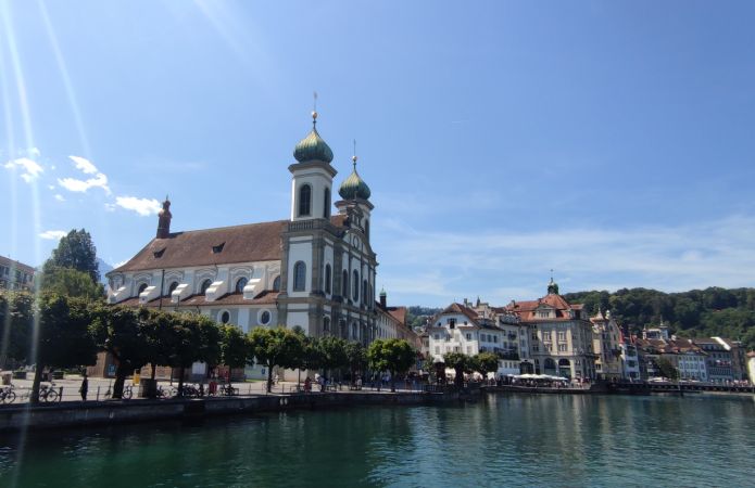 Qué visitar en Lucerna en un día - Iglesia de los Jesuitas