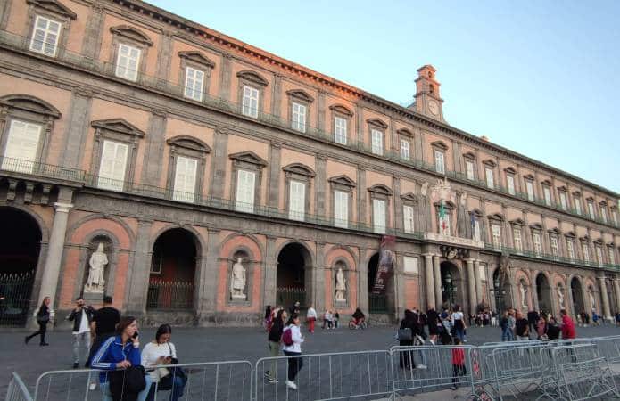 Palacio Real de Nápoles - Qué ver en Nápoles