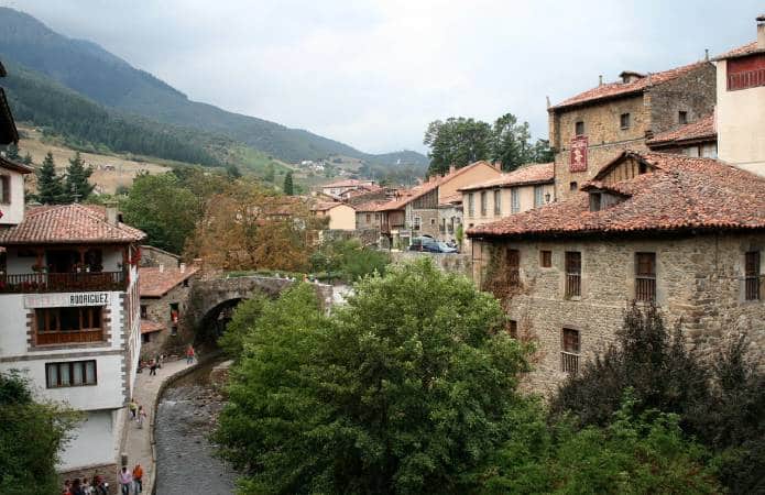 Pueblos más bonitos que visitar en Cantabria - Potes