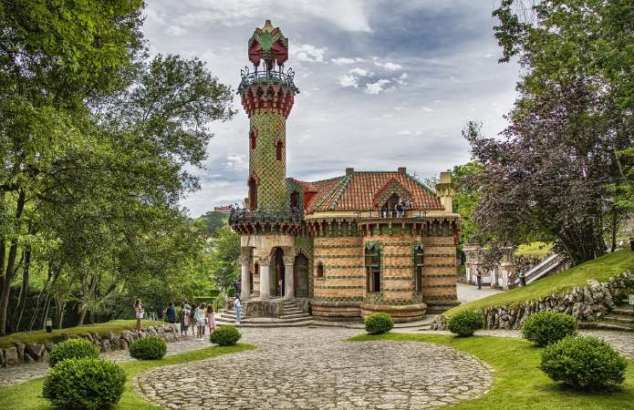 Comillas - Pueblos más bonitos que ver en Cantabria