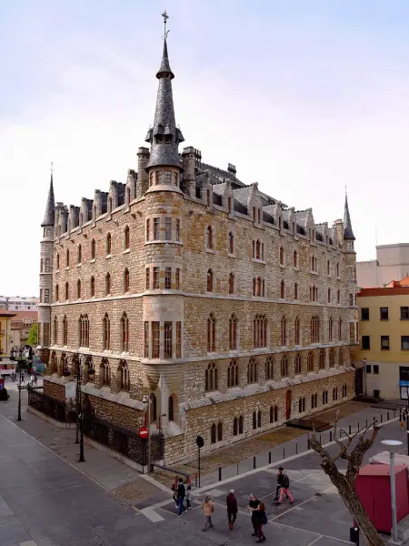 Qué ver en León capital - Casa Botines
