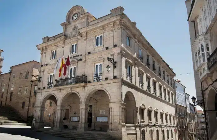 Qué ver en Ourense - Plaza Mayor y Ayuntamiento