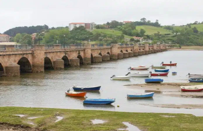 Qué ver en San Vicente de la Barquera - Puente de la Maza